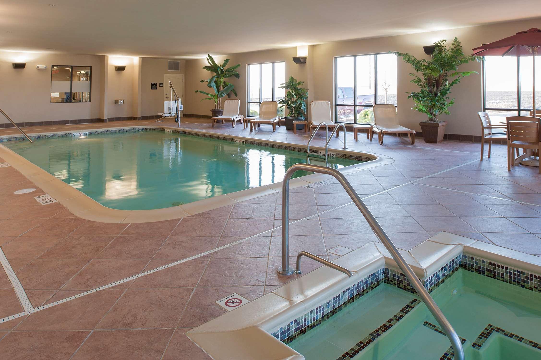 Hampton Inn Macomb Exteriör bild