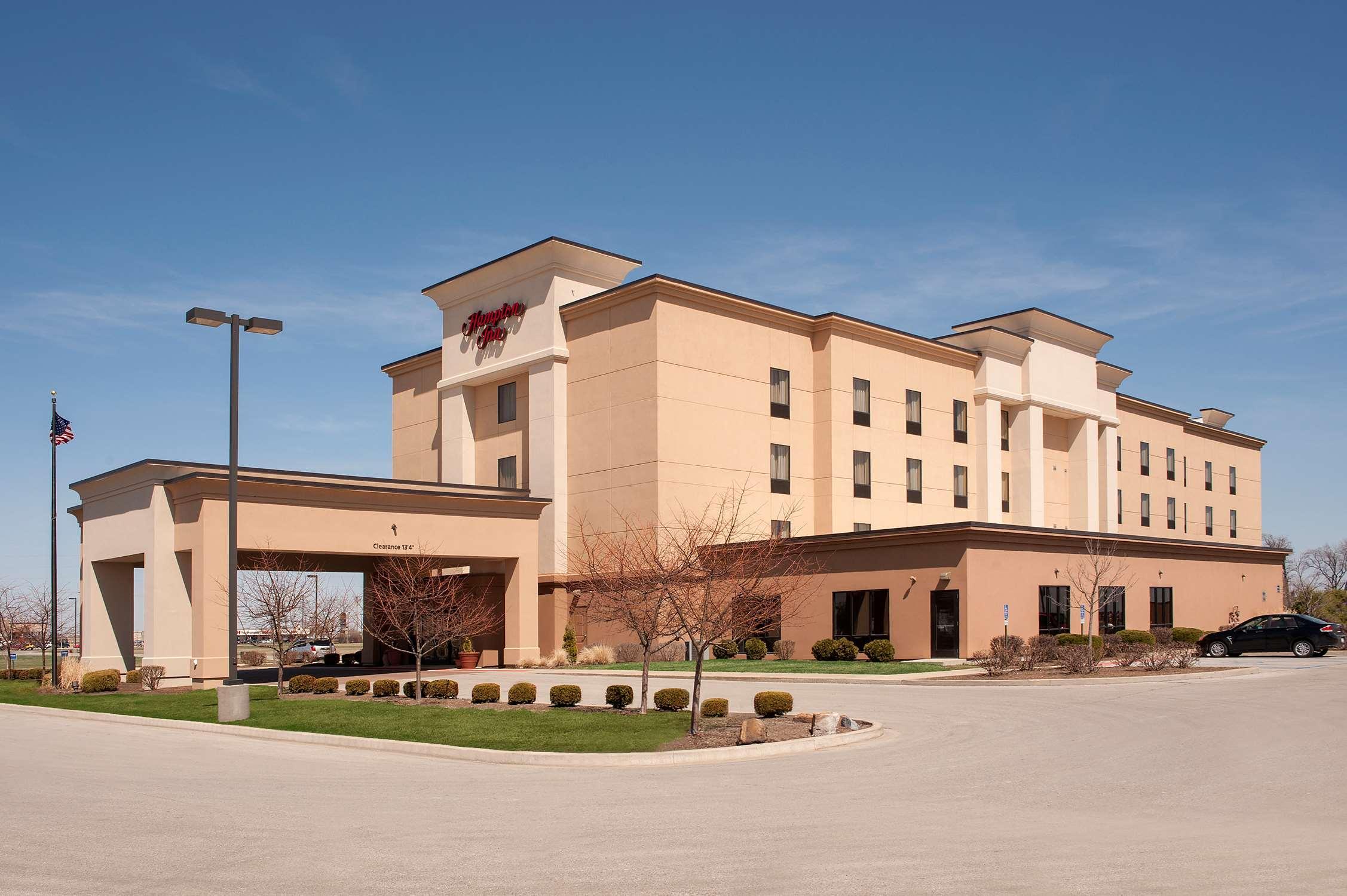 Hampton Inn Macomb Exteriör bild