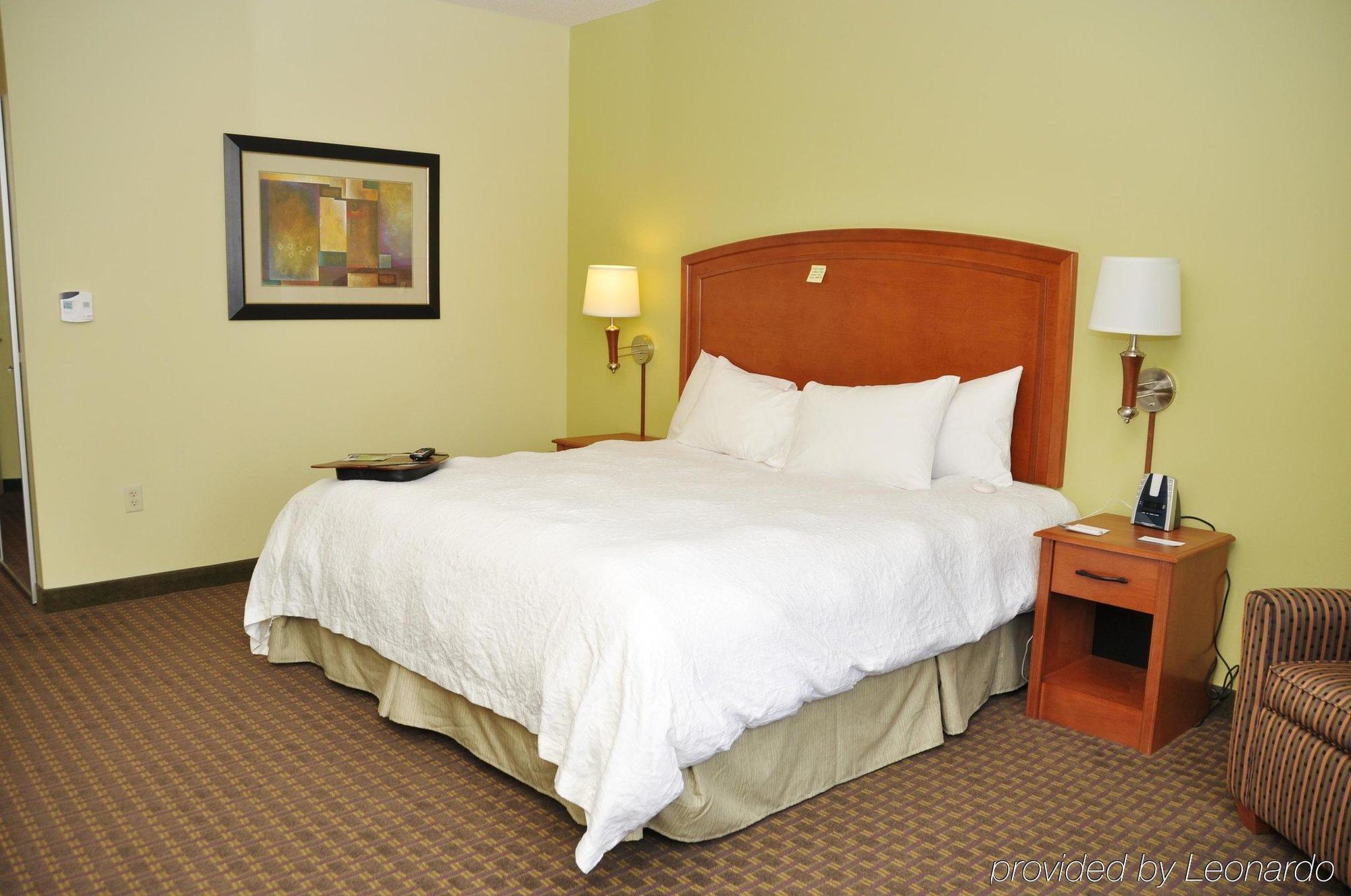 Hampton Inn Macomb Exteriör bild